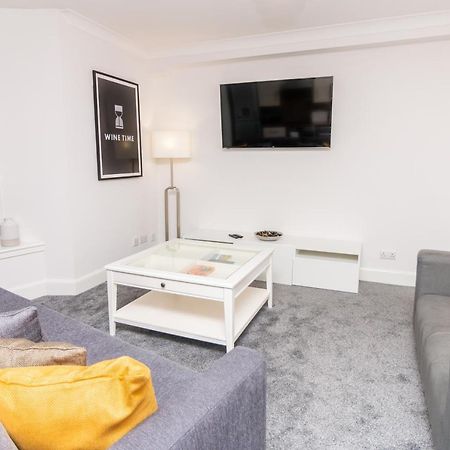 D'City Apartment, Up To 5 Guests Dundee Extérieur photo
