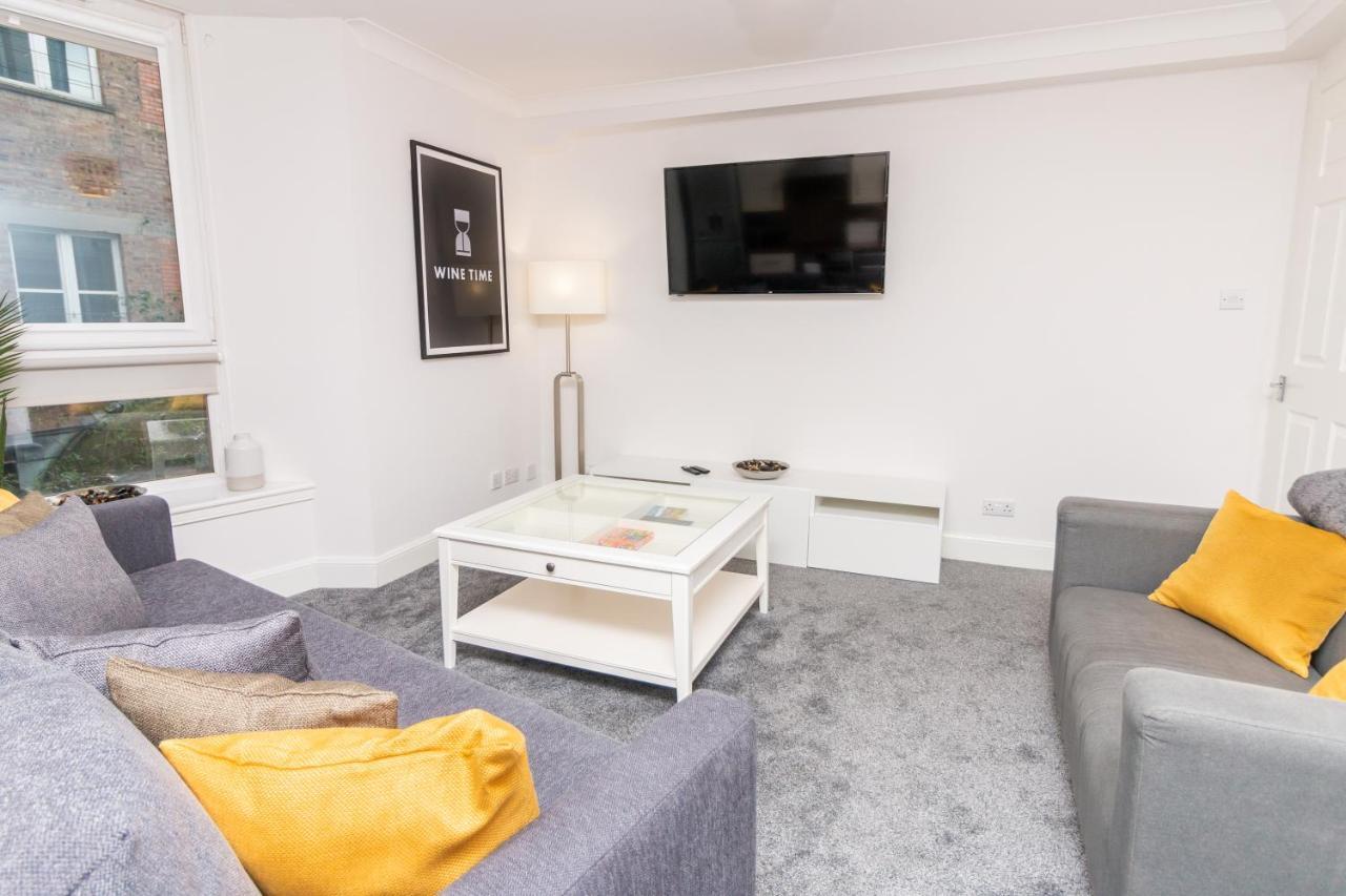 D'City Apartment, Up To 5 Guests Dundee Extérieur photo