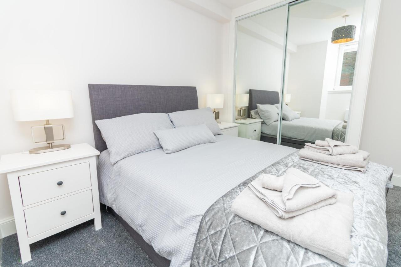 D'City Apartment, Up To 5 Guests Dundee Extérieur photo